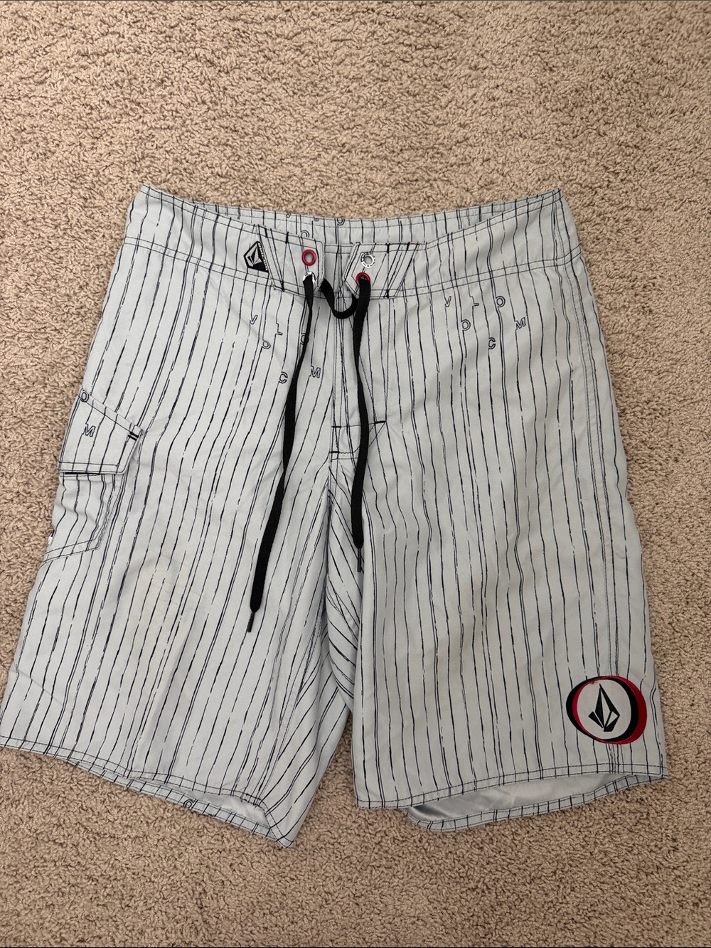 Volcom Men’s White Pinstripe Boardshorts with Black Drawstring